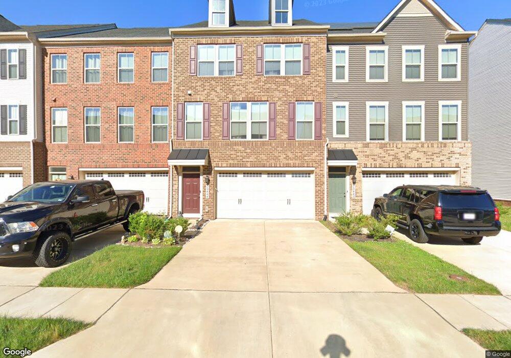 10444 Steeplechase Run Ln, Manassas, VA 20110 - photo 1