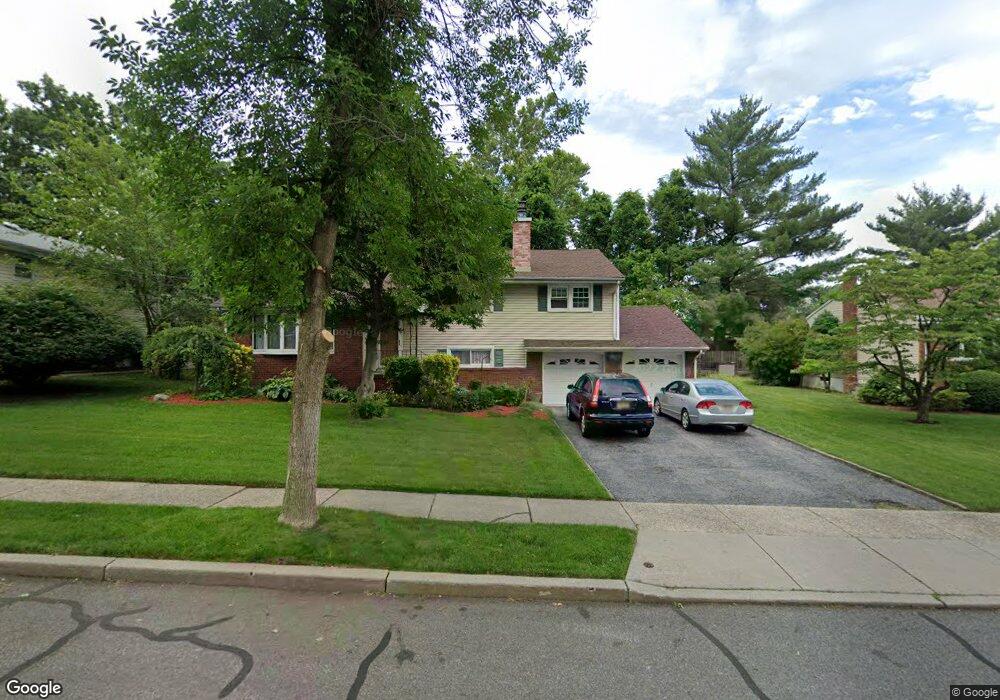 818 Glenside Ct W, Oradell, NJ 07649 - photo 1