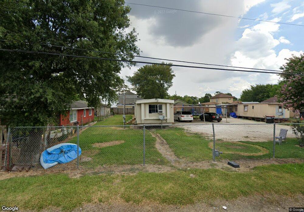 14223 Brownsville St, Houston, TX 77015 - photo 1