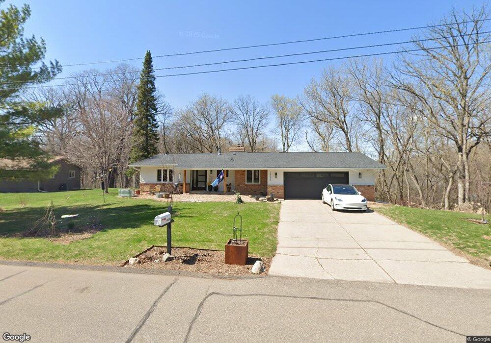 18606 Springcrest Dr, Minnetonka, MN 55345 - photo 1