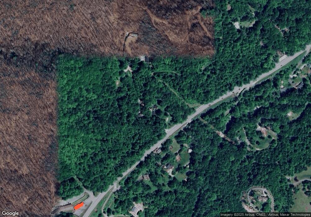 187 Caseys Gap Rd, Banner Elk, NC 28604 - photo 1