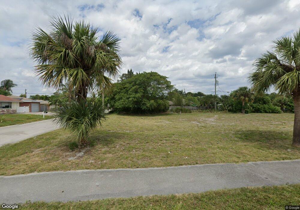 905 Miner Rd, Lantana, FL 33462 - photo 1