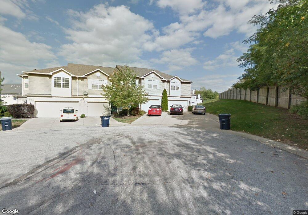 1105 Evening Shade Cir, Beech Grove, IN 46107 - photo 1