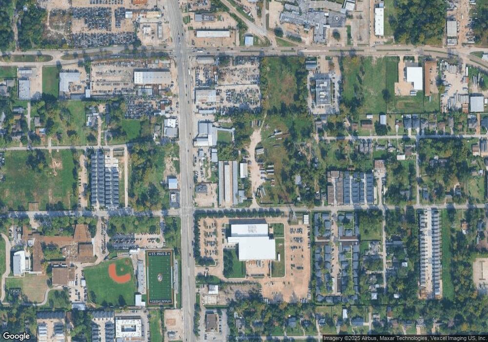 608 W Donovan St, Houston, TX 77091 - photo 1