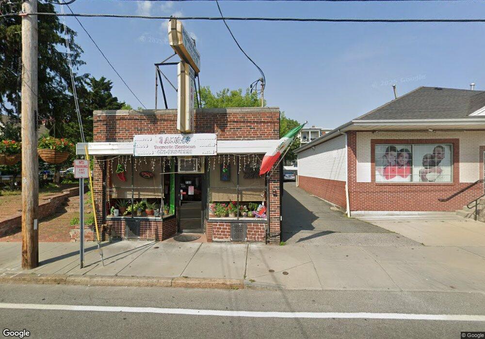 735 Dexter St, Central Falls, RI 02863 - photo 1