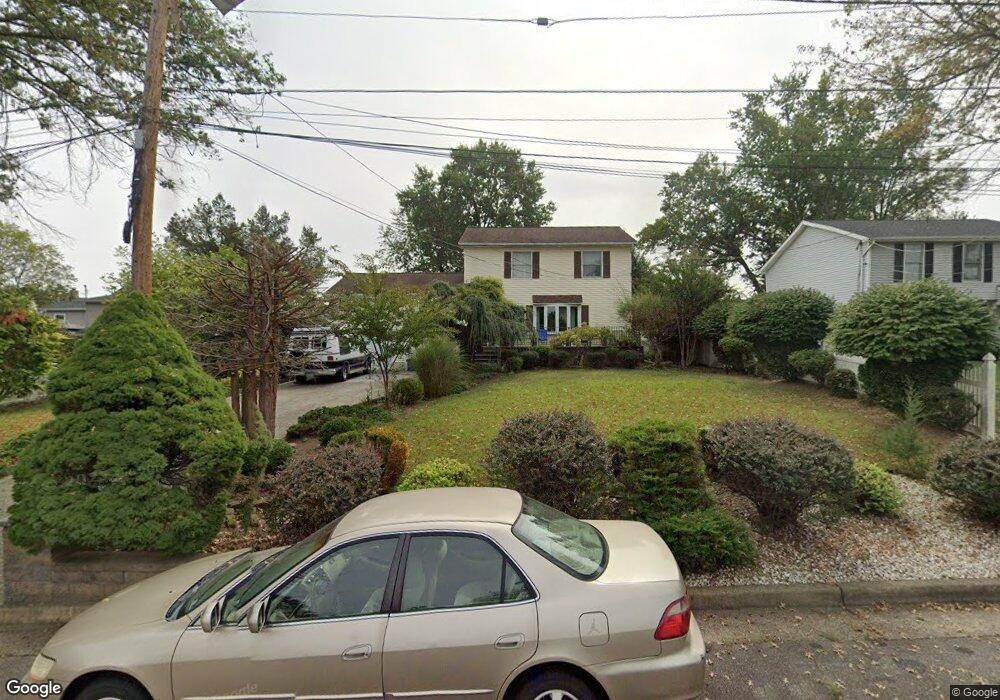 742 Pershing Ave, Middlesex, NJ 08846 - photo 1