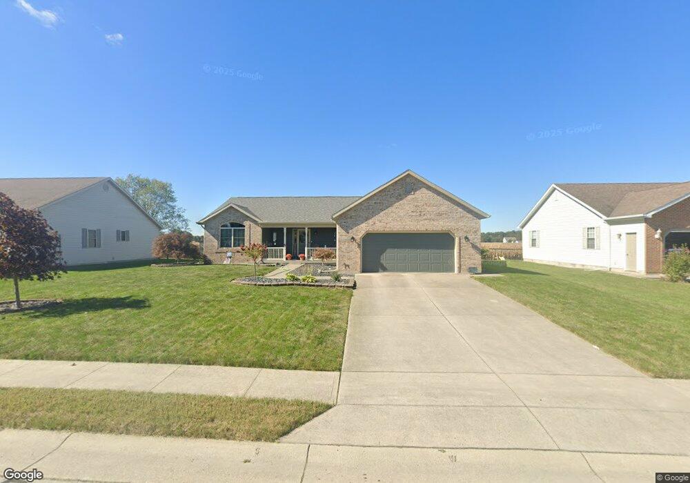 1825 Rosewood Dr, Wapakoneta, OH 45895 - photo 1