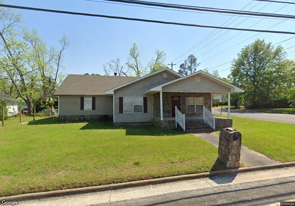 334 Bryan St W, Douglas, GA 31533 - photo 1