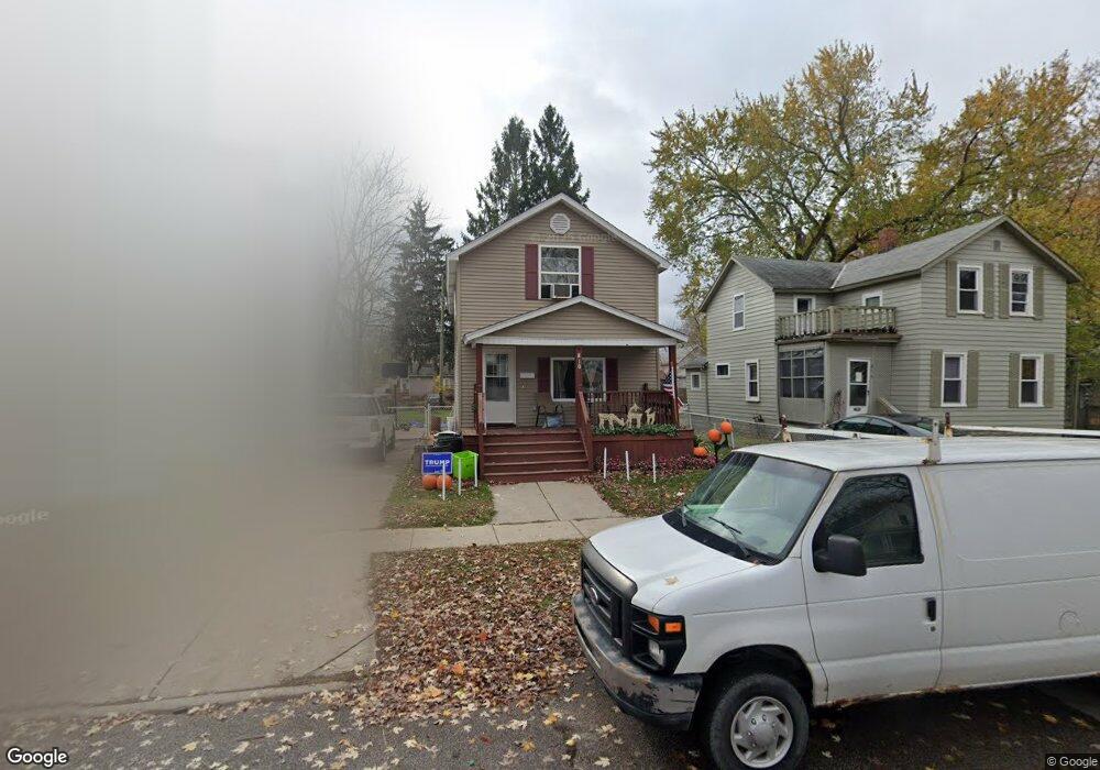 810 Division St, Port Huron, MI 48060 - photo 1