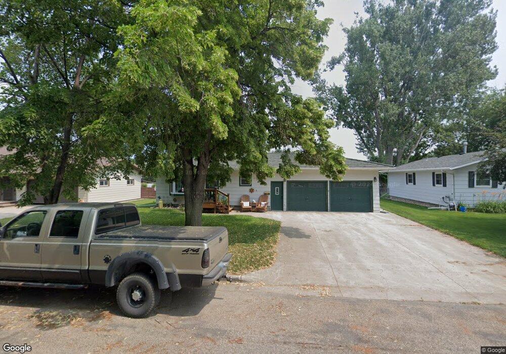 1520 5 1/2 Ave NE, Jamestown, ND 58401 - photo 1