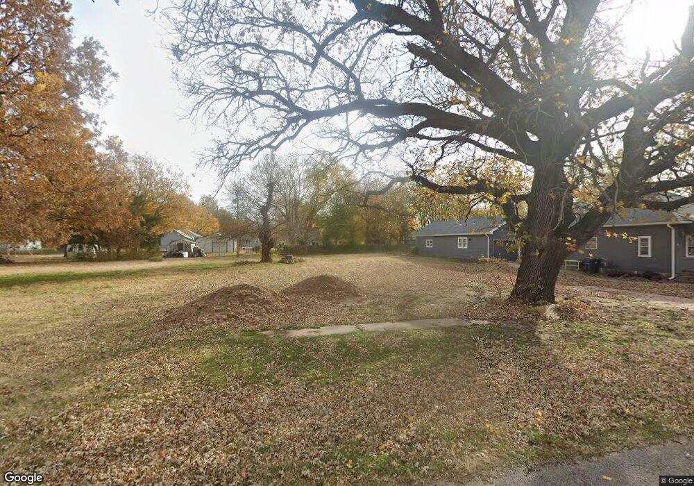 304 S Park St, Maize, KS 67101 - photo 1