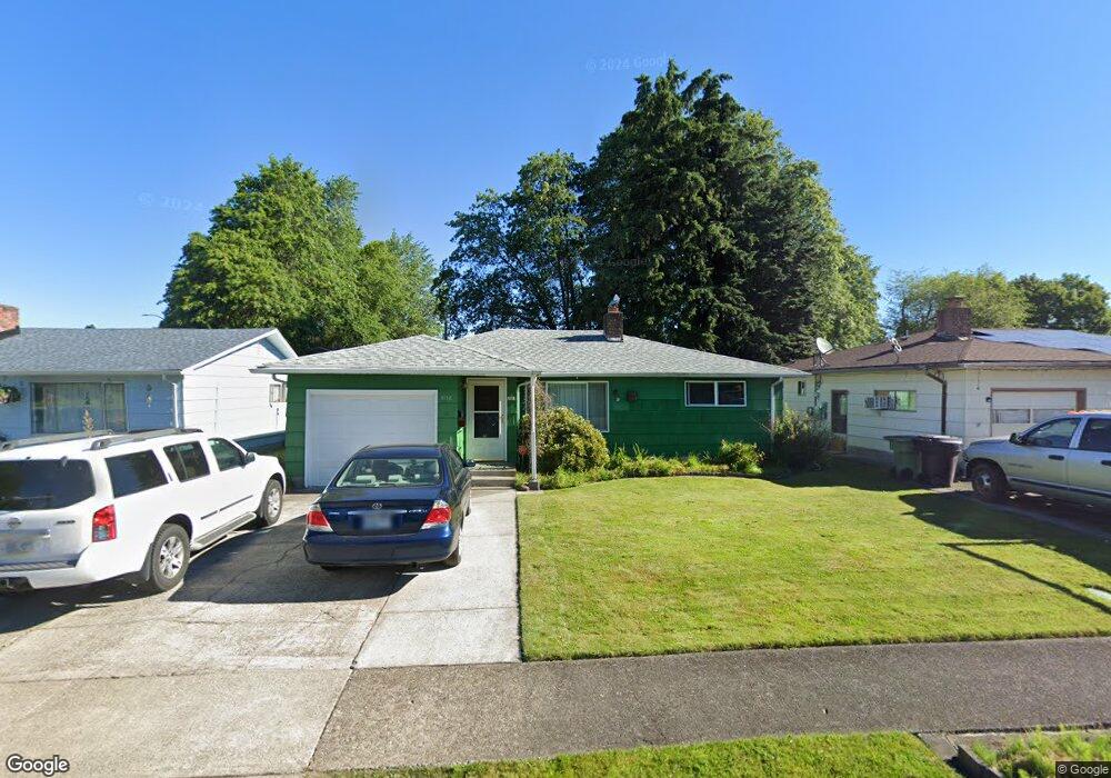 3138 Maple St, Longview, WA 98632 - photo 1