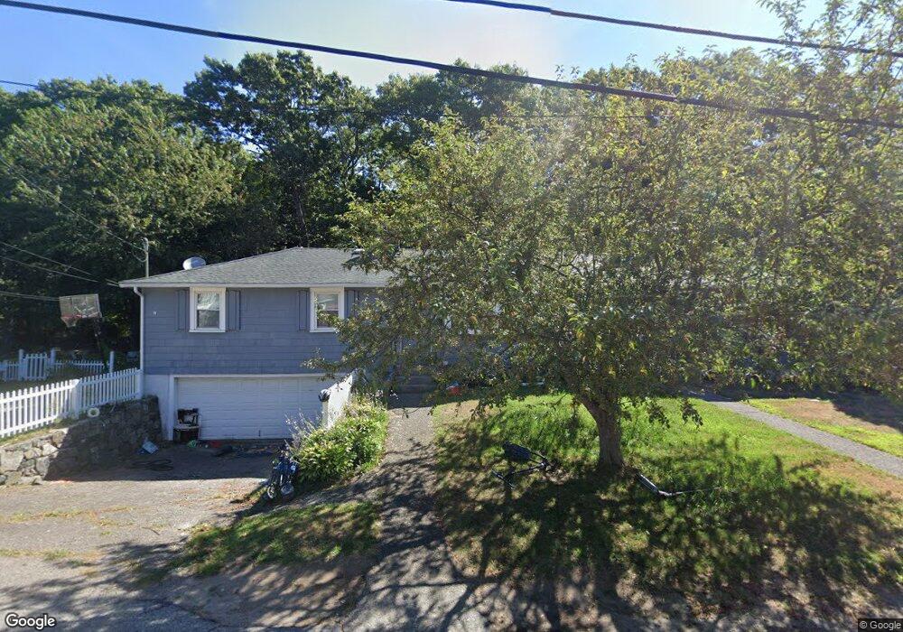 24 Rhodes Cir unit 24, Hingham, MA 02043 - photo 1