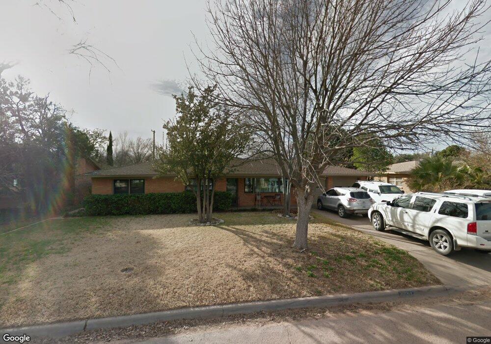 1103 Ainslee St, Midland, TX 79701 - photo 1