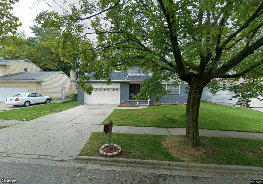 3920 Walton Dr, Lansing, MI 48910 - photo 1