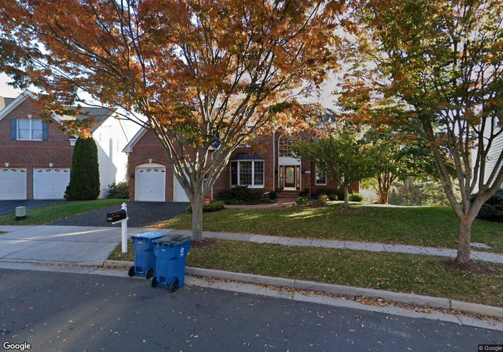 43208 Valiant Dr, Chantilly, VA 20152 - photo 1