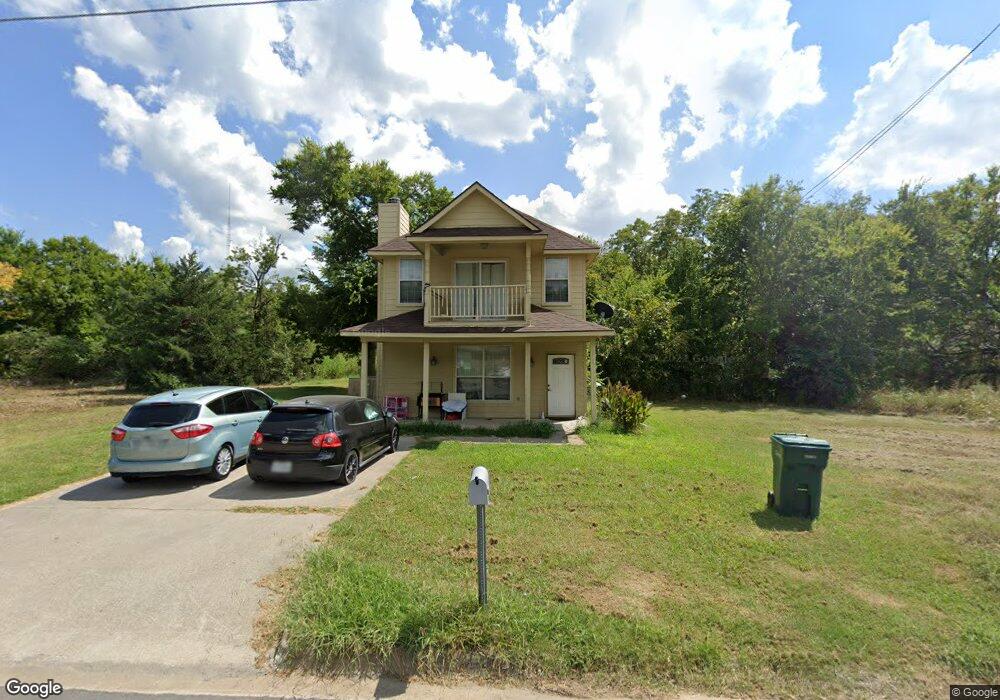 520 E Pacific St, Sherman, TX 75090 - photo 1