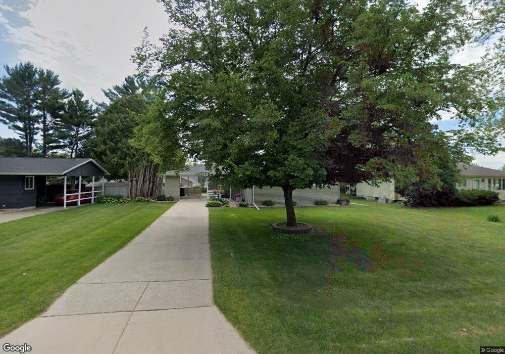 4206 Veralta Dr, Cedar Falls, IA 50613 - photo 1