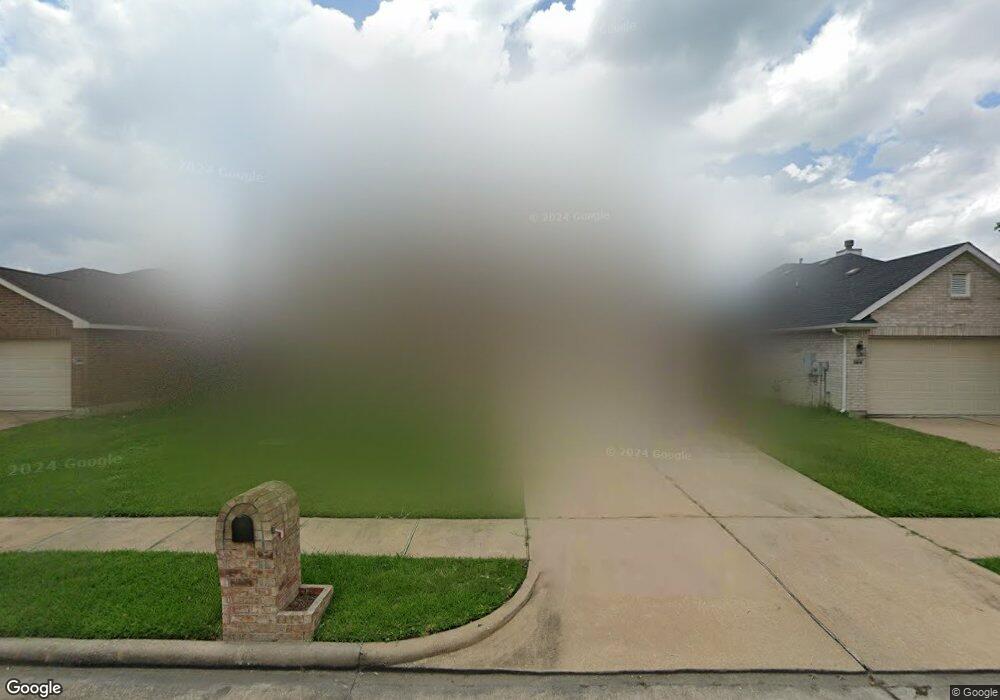 3811 Saxon Hollow Ct, Friendswood, TX 77546 - photo 1