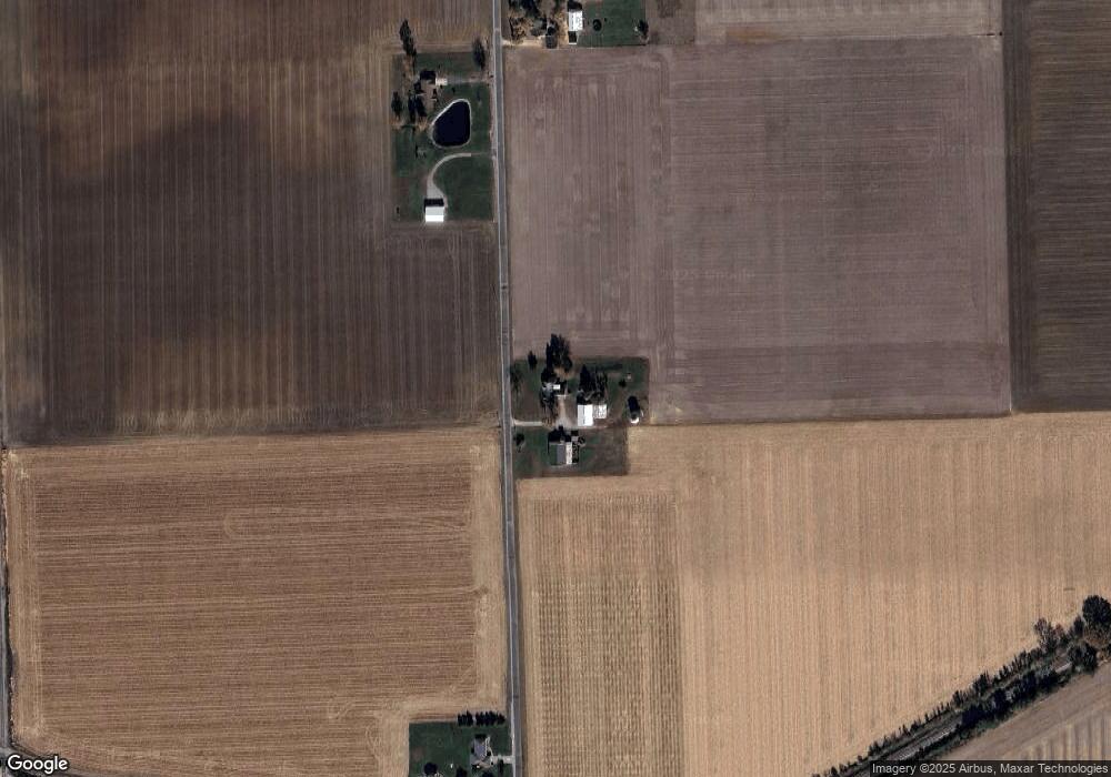 3712 N Sampson Rd, Woodburn, IN 46797 - photo 1