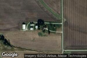 21603 Claypool St, Greenview, IL 62642
