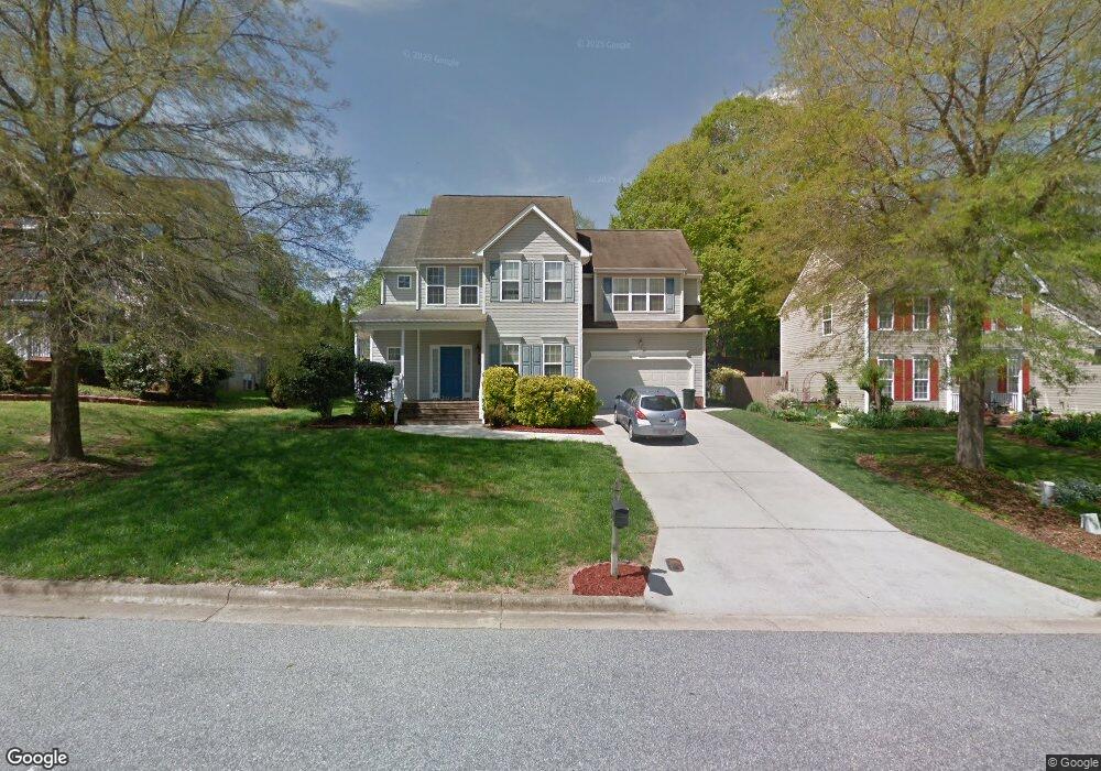 209 Jamestown Oaks Dr, Jamestown, NC 27282 - photo 1