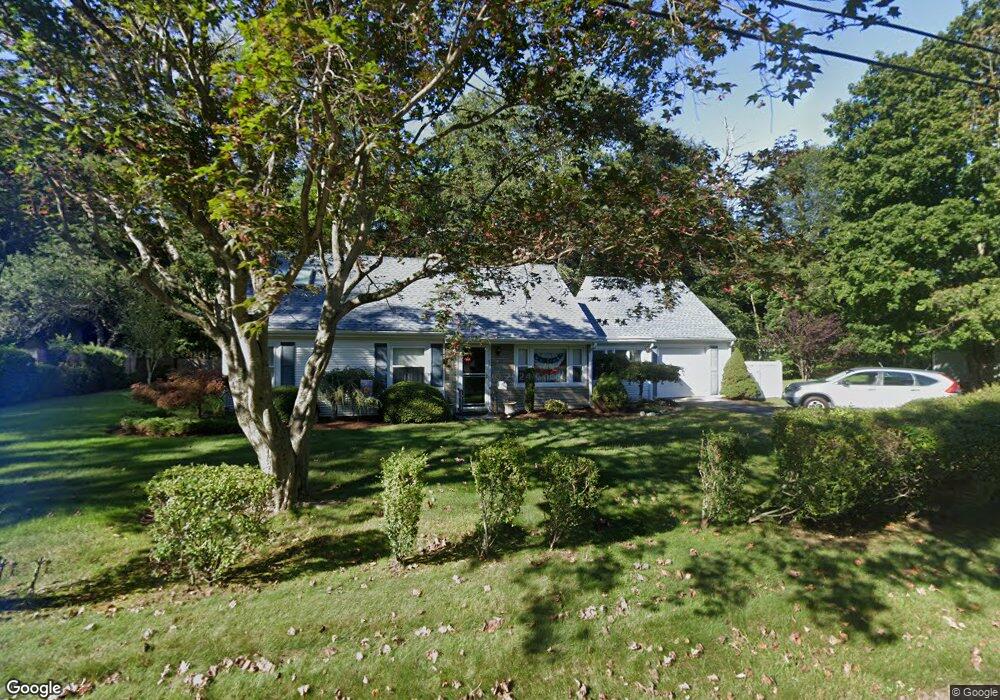 5 Grassy Plain Rd, Barrington, RI 02806 - photo 1