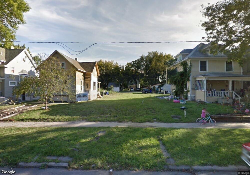 1419 5th Ave SE, Cedar Rapids, IA 52403 - photo 1