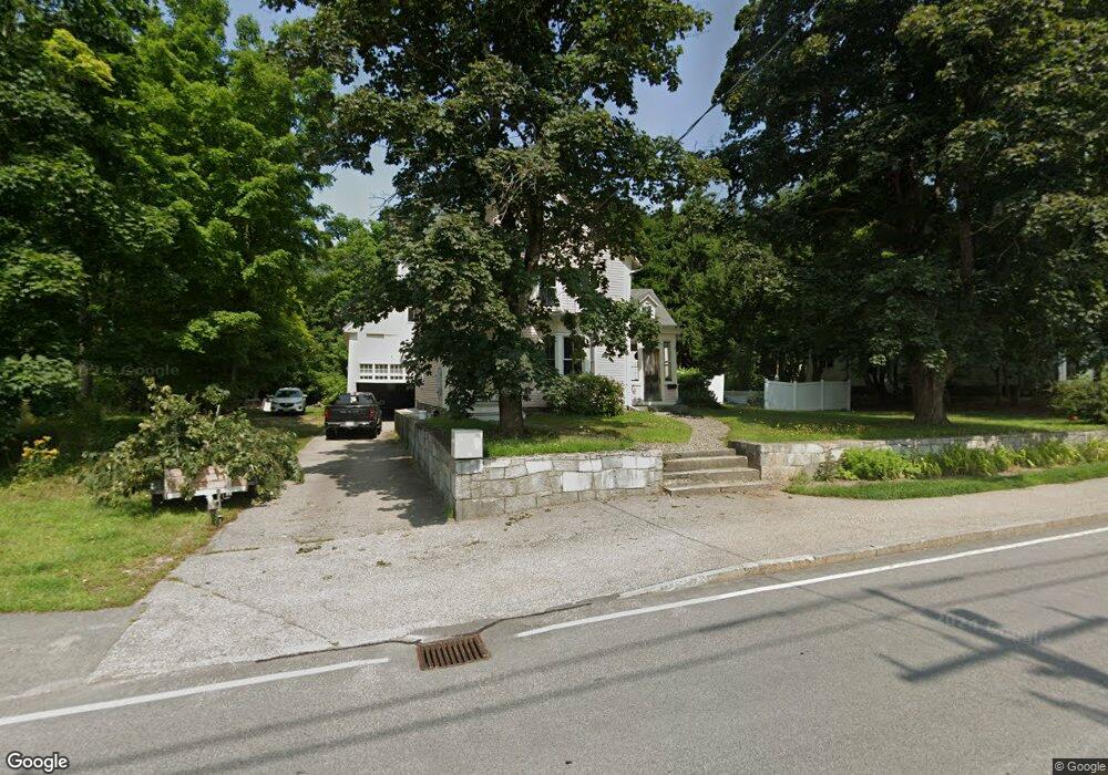 214 S Main St, Newmarket, NH 03857 - photo 1