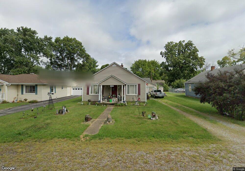 3126 14th St, Columbus, IN 47201 - photo 1