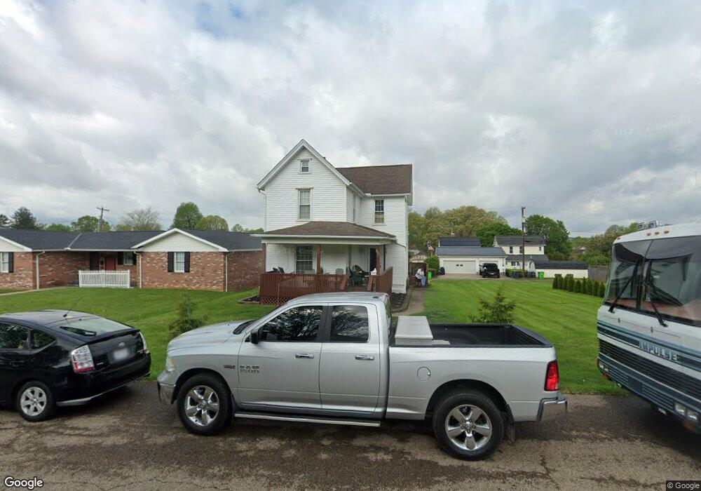 809 Fairview Blvd, Coshocton, OH 43812 - photo 1