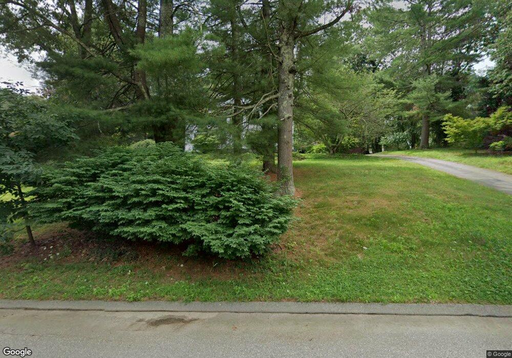 18 Pinecrest Ln, Baltic, CT 06330 - photo 1