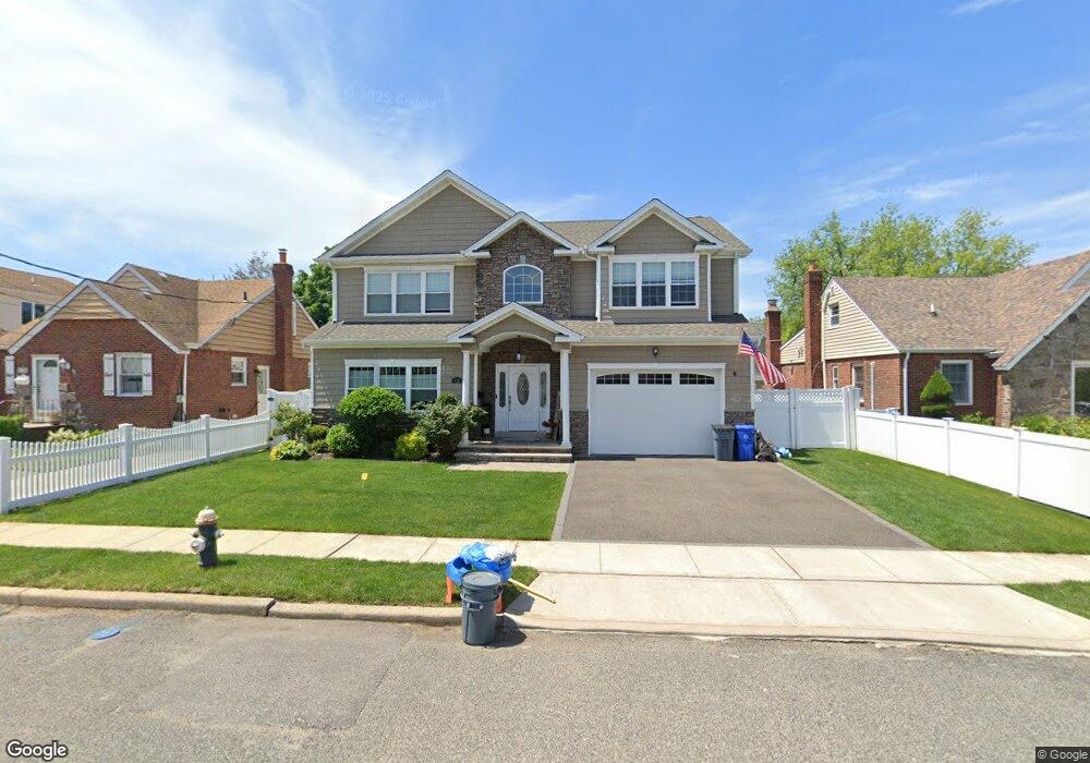 138 Rintin St, Franklin Square, NY 11010 - photo 1