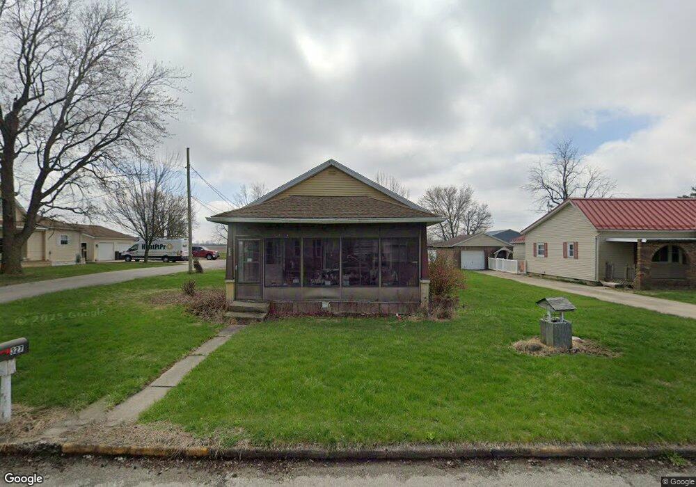 327 E Sherman St, Windfall, IN 46076 - photo 1