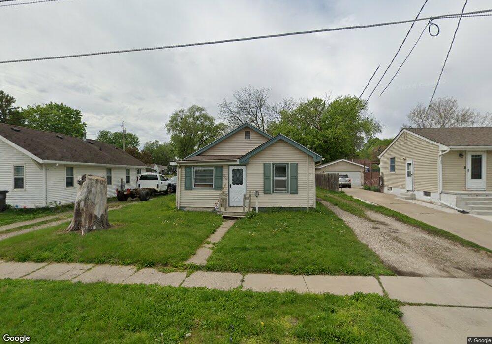 804 E 22nd Ct, Des Moines, IA 50317 - photo 1