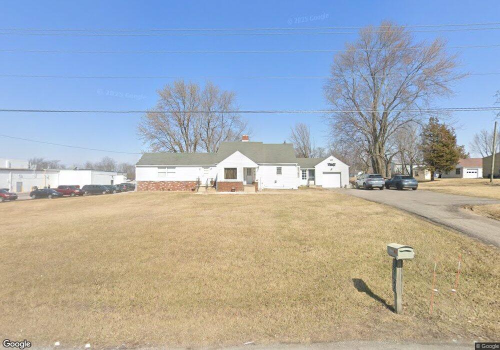 3637 Harding Hwy, Lima, OH 45804 - photo 1