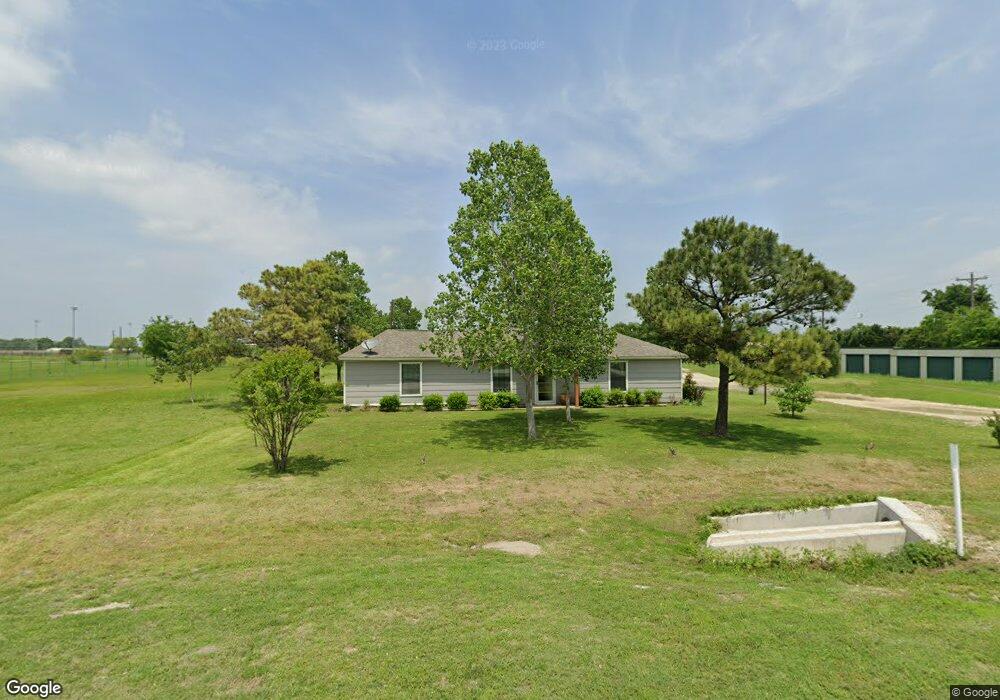 221 Mcdaniel St, Callisburg, TX 76240 - photo 1