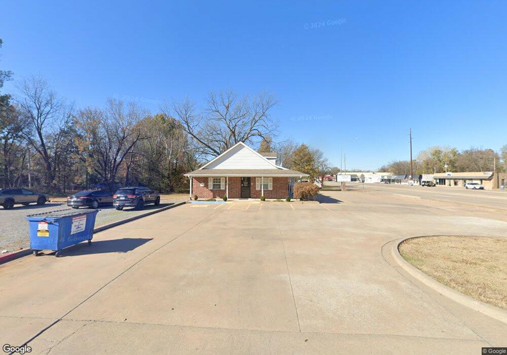 2 S Mayes St, Pryor, OK 74361 - photo 1