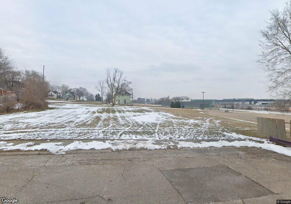 428 McAras Ct, Flint, MI 48504 - photo 1