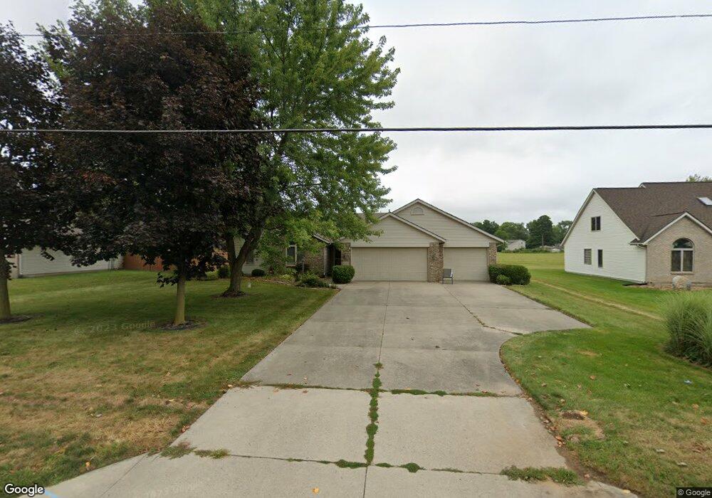 10129 Hosler Rd, Leo, IN 46765 - photo 1