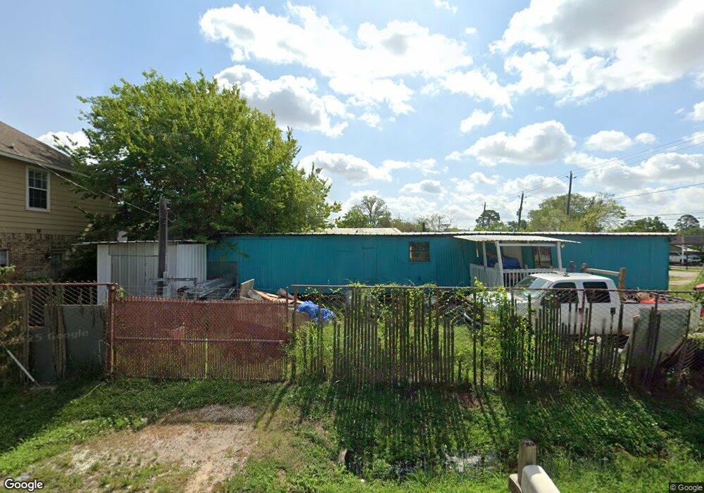 505 Cloverleaf St, Houston, TX 77015 - photo 1