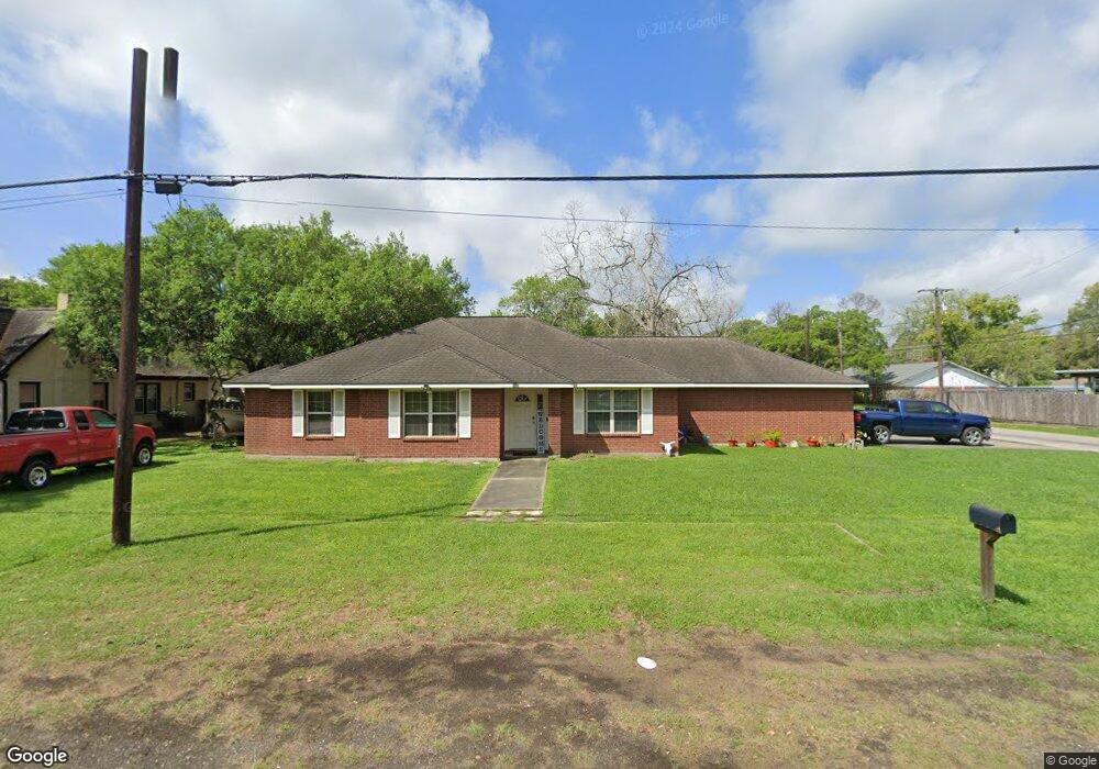 3000 Avenue K, Bay City, TX 77414 - photo 1