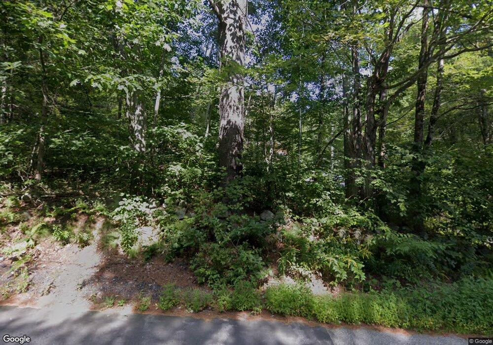 736 Cross Country Rd, Pembroke, NH 03275 - photo 1