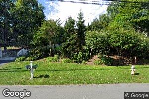 339 White Oak Shade Rd, New Canaan, CT 06840