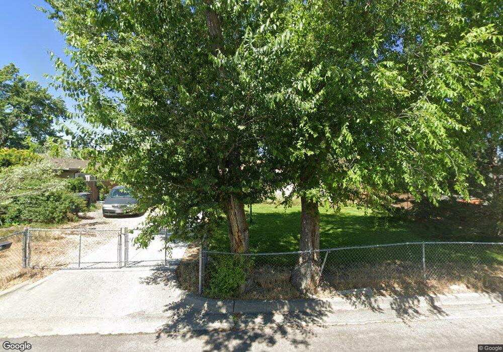 8456 S 1380 E, Sandy, UT 84093 - photo 1