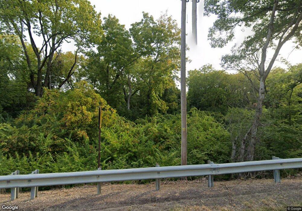 7236 SW 10th Ave, Topeka, KS 66615 - photo 1