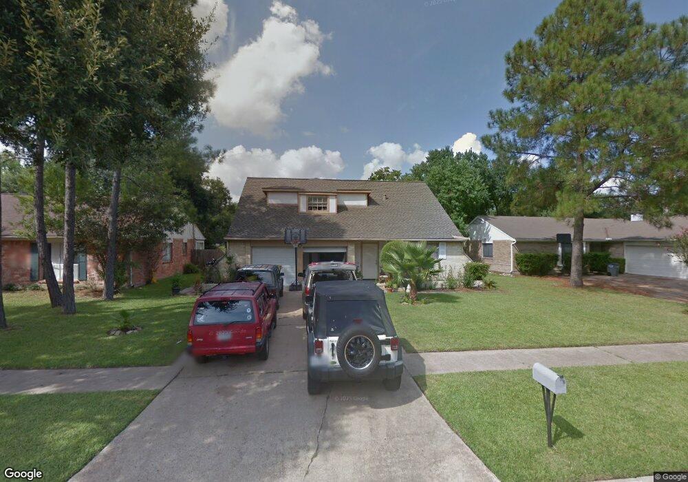 15606 Meadow Village Dr, Houston, TX 77095 - photo 1