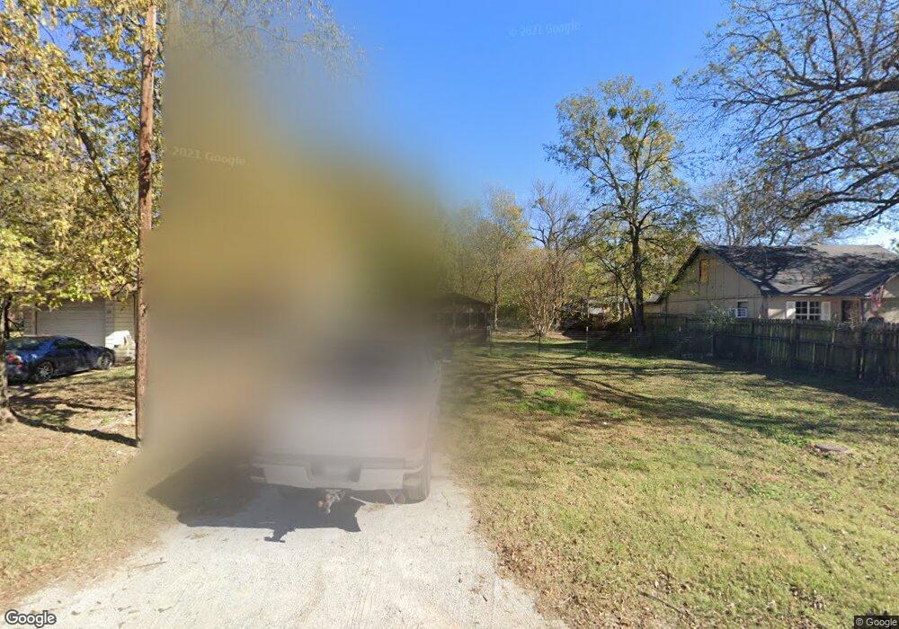 1010 C St SW, Ardmore, OK 73401 - photo 1