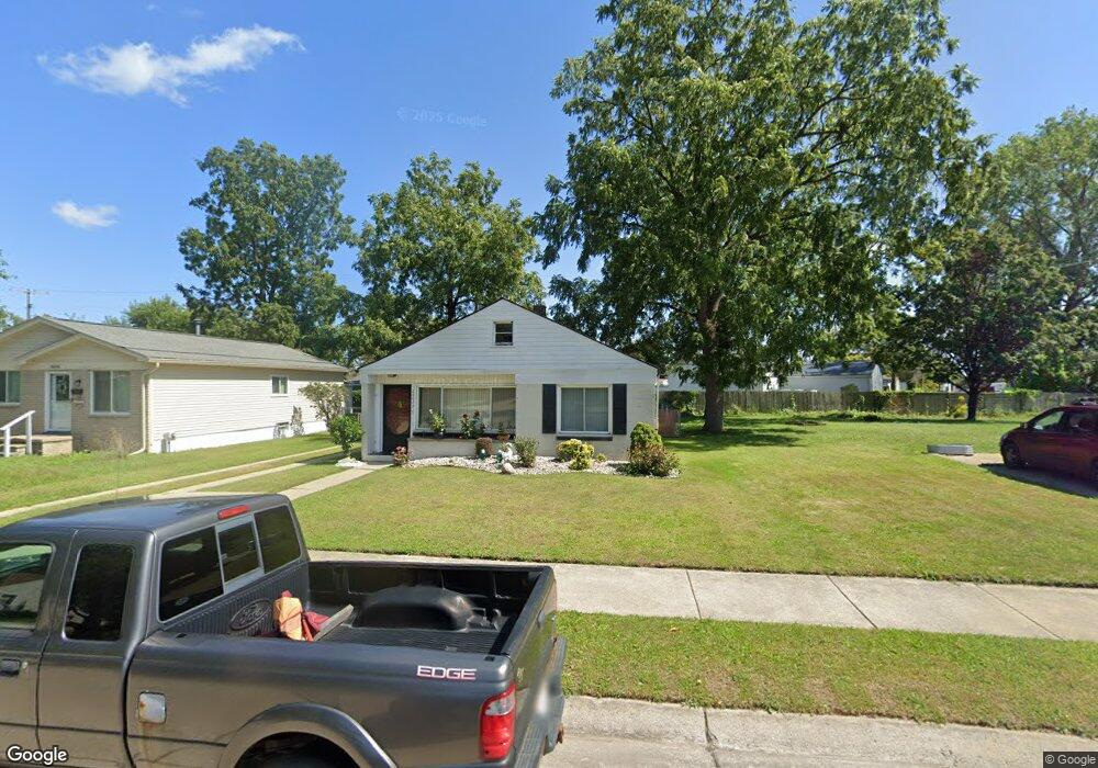 26624 Greenleaf St, Roseville, MI 48066 - photo 1