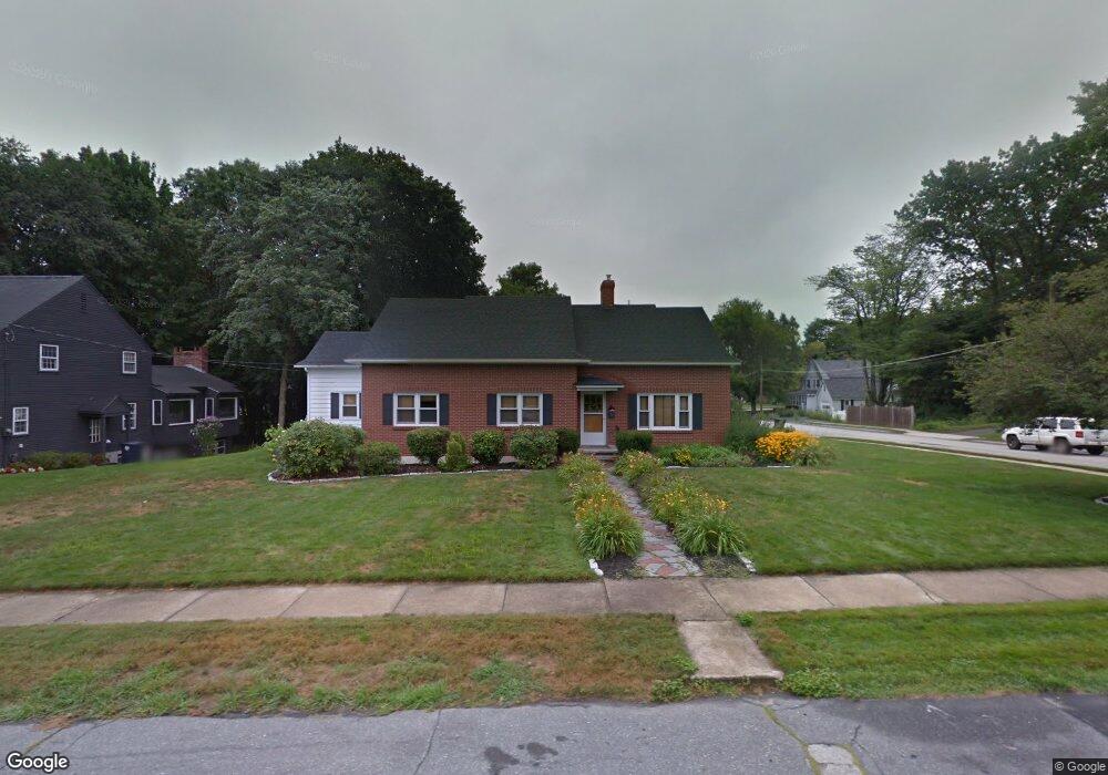 27 Raymond St, Nashua, NH 03064 - photo 1